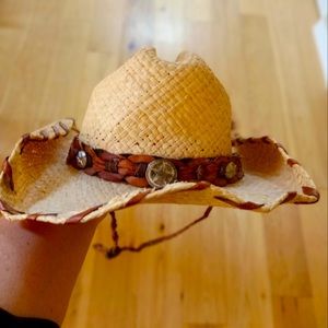 Women’s Bullhide Cowboy Hat Twisted Model 2140 Straw Brown Leather Silver Size M
